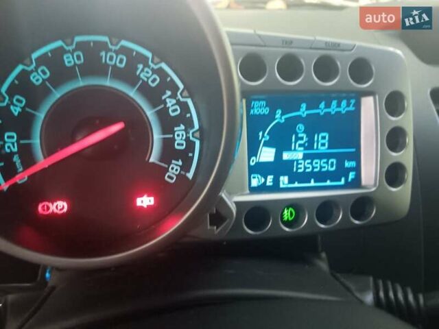 Красный Шевроле Спарк, объемом двигателя 1 л и пробегом 135 тыс. км за 3393 $, фото 13 на Automoto.ua