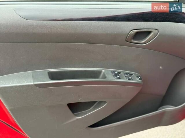 Красный Шевроле Спарк, объемом двигателя 1 л и пробегом 112 тыс. км за 4799 $, фото 7 на Automoto.ua
