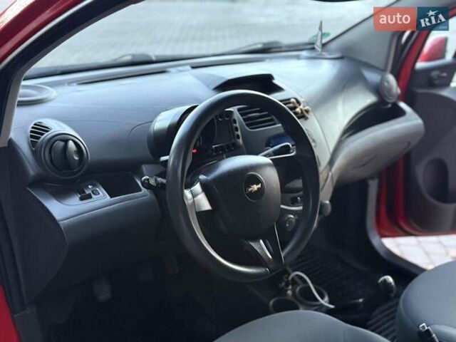 Червоний Шевроле Спарк, об'ємом двигуна 1 л та пробігом 232 тис. км за 2999 $, фото 34 на Automoto.ua