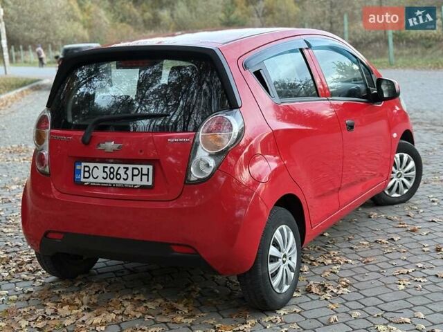 Шевроле Спарк 2011 у Львові на Automoto.ua Червоний Шевроле Спарк, об'ємом двигуна 1 л та пробігом 232 тис. км за 3350 $, фото 29 на Automoto.ua