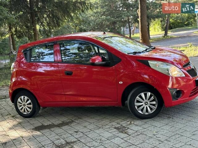 Красный Шевроле Спарк, объемом двигателя 1 л и пробегом 230 тыс. км за 3300 $, фото 6 на Automoto.ua