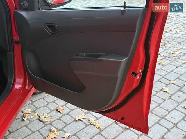 Червоний Шевроле Спарк, об'ємом двигуна 1 л та пробігом 232 тис. км за 2999 $, фото 32 на Automoto.ua