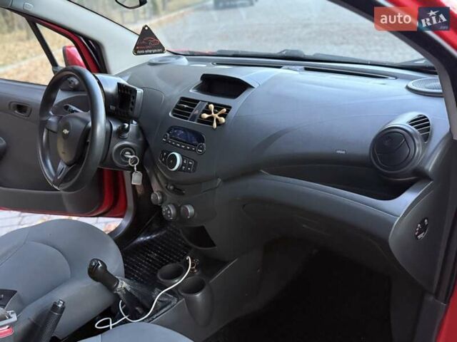 Червоний Шевроле Спарк, об'ємом двигуна 1 л та пробігом 232 тис. км за 2999 $, фото 40 на Automoto.ua