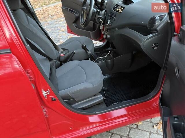 Шевроле Спарк 2011 у Львові на Automoto.ua Червоний Шевроле Спарк, об'ємом двигуна 1 л та пробігом 232 тис. км за 3350 $, фото 43 на Automoto.ua