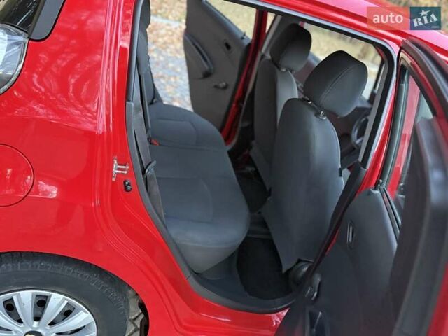 Червоний Шевроле Спарк, об'ємом двигуна 1 л та пробігом 232 тис. км за 2999 $, фото 54 на Automoto.ua