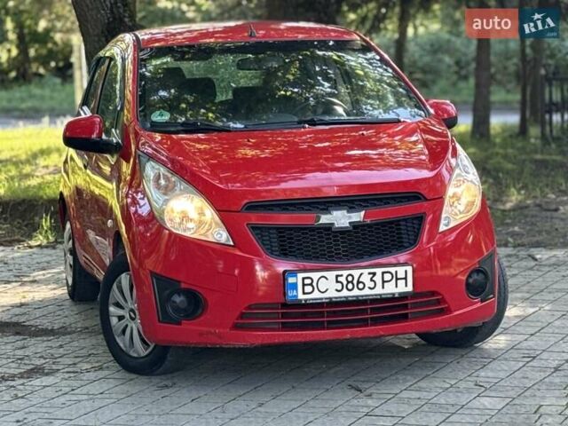 Красный Шевроле Спарк, объемом двигателя 1 л и пробегом 230 тыс. км за 3300 $, фото 1 на Automoto.ua