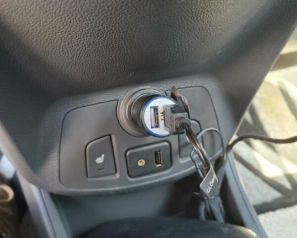Красный Шевроле Спарк, объемом двигателя 0 л и пробегом 100 тыс. км за 6900 $, фото 30 на Automoto.ua