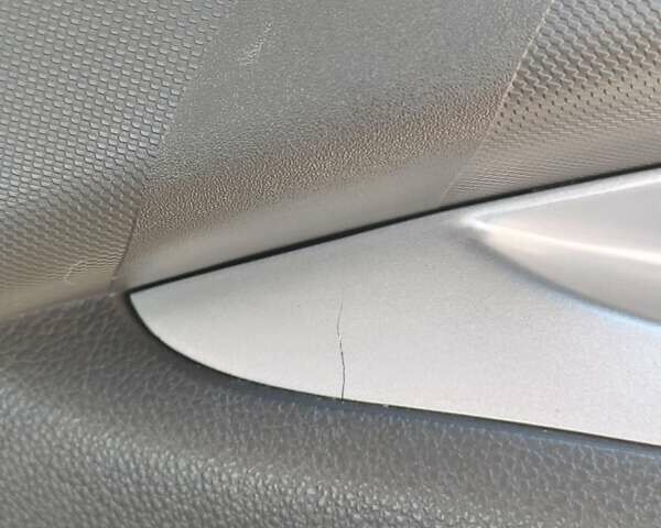 Красный Шевроле Спарк, объемом двигателя 0 л и пробегом 100 тыс. км за 6900 $, фото 6 на Automoto.ua