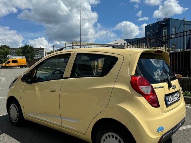 Жовтий Шевроле Спарк, об'ємом двигуна 1.21 л та пробігом 138 тис. км за 4600 $, фото 5 на Automoto.ua