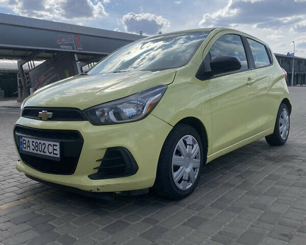 Жовтий Шевроле Спарк, об'ємом двигуна 1.4 л та пробігом 120 тис. км за 7200 $, фото 3 на Automoto.ua