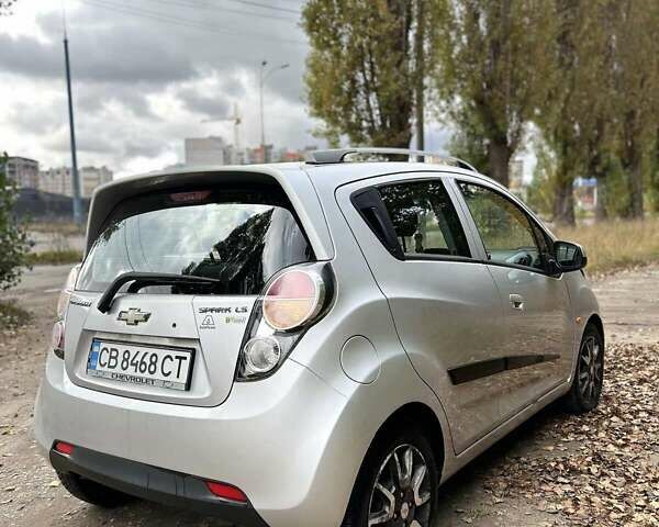 Серый Шевроле Спарк, объемом двигателя 1 л и пробегом 142 тыс. км за 3800 $, фото 9 на Automoto.ua