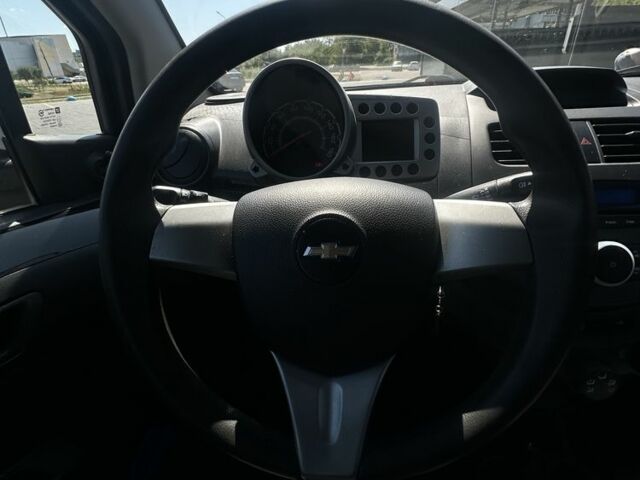 Серый Шевроле Спарк, объемом двигателя 1 л и пробегом 100 тыс. км за 4899 $, фото 11 на Automoto.ua