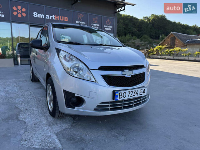 Серый Шевроле Спарк, объемом двигателя 1 л и пробегом 150 тыс. км за 4150 $, фото 15 на Automoto.ua