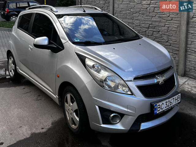 Серый Шевроле Спарк, объемом двигателя 1.21 л и пробегом 200 тыс. км за 4505 $, фото 1 на Automoto.ua