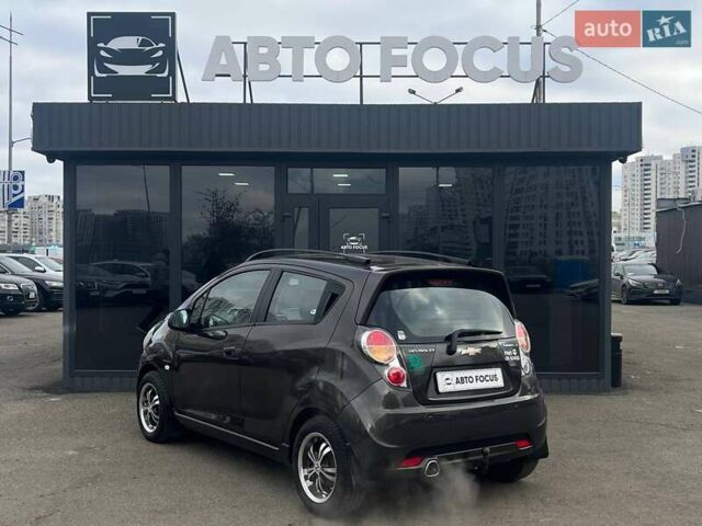 Сірий Шевроле Спарк, об'ємом двигуна 1.21 л та пробігом 93 тис. км за 6790 $, фото 7 на Automoto.ua