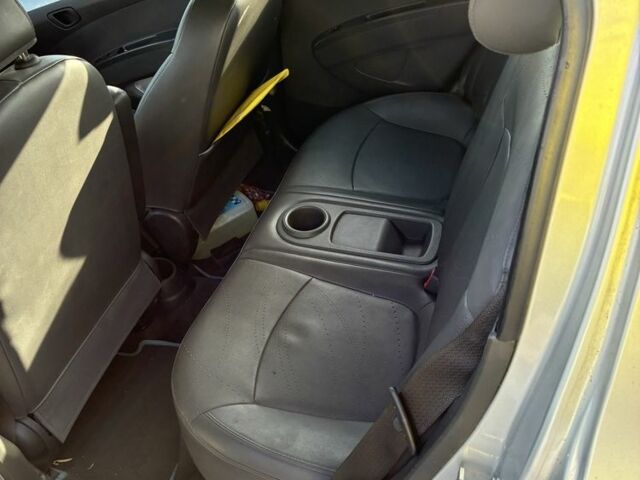 Серый Шевроле Спарк, объемом двигателя 0 л и пробегом 3 тыс. км за 6647 $, фото 11 на Automoto.ua