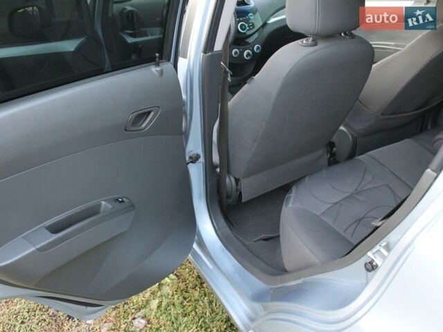 Синій Шевроле Спарк, об'ємом двигуна 1.21 л та пробігом 191 тис. км за 5200 $, фото 7 на Automoto.ua