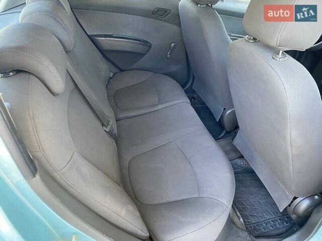 Синий Шевроле Спарк, объемом двигателя 1 л и пробегом 234 тыс. км за 4500 $, фото 12 на Automoto.ua