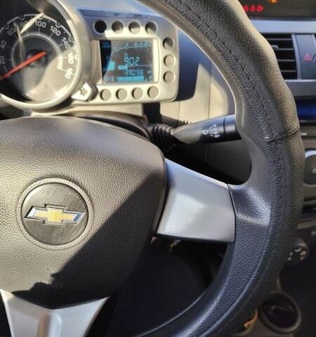 Синий Шевроле Спарк, объемом двигателя 1 л и пробегом 139 тыс. км за 4500 $, фото 6 на Automoto.ua