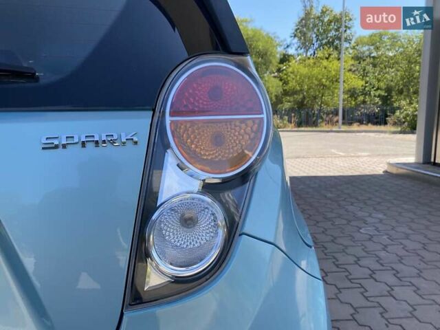 Синий Шевроле Спарк, объемом двигателя 1 л и пробегом 234 тыс. км за 4500 $, фото 33 на Automoto.ua