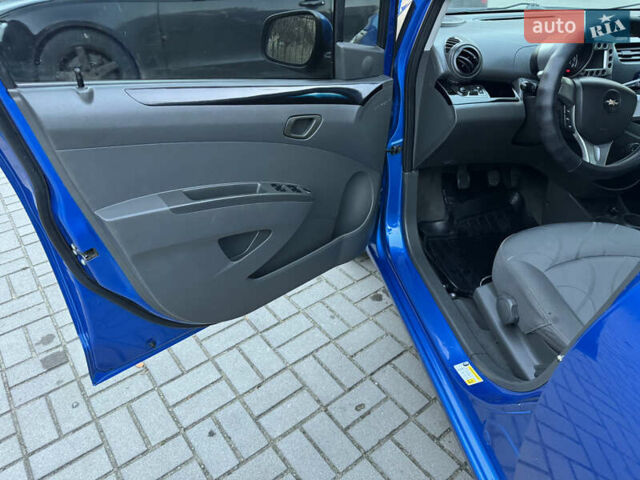 Синій Шевроле Спарк, об'ємом двигуна 1 л та пробігом 162 тис. км за 4500 $, фото 17 на Automoto.ua