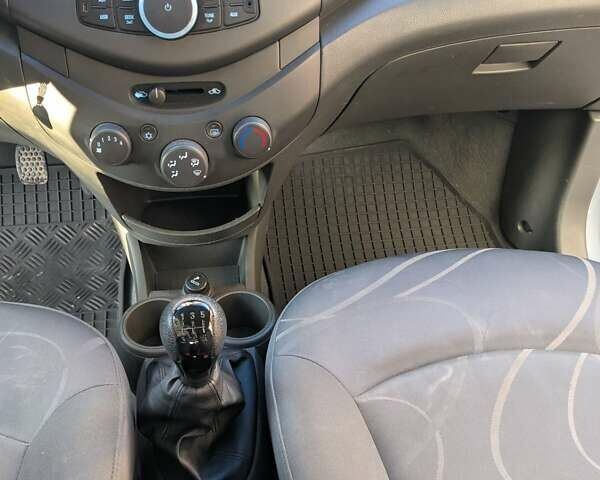 Синий Шевроле Спарк, объемом двигателя 1 л и пробегом 150 тыс. км за 4000 $, фото 8 на Automoto.ua