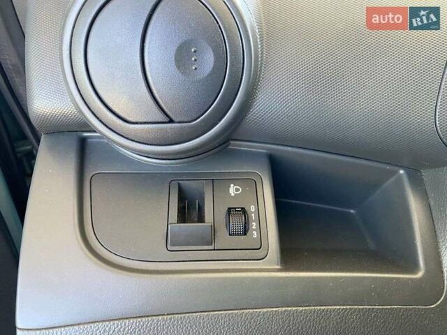 Синий Шевроле Спарк, объемом двигателя 1 л и пробегом 234 тыс. км за 4500 $, фото 26 на Automoto.ua