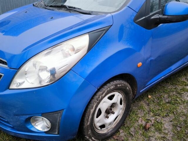 Синій Шевроле Спарк, об'ємом двигуна 1 л та пробігом 206 тис. км за 5200 $, фото 4 на Automoto.ua
