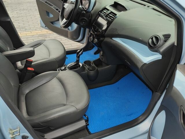 Синий Шевроле Спарк, объемом двигателя 0 л и пробегом 120 тыс. км за 6000 $, фото 5 на Automoto.ua