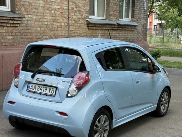 Синій Шевроле Спарк, об'ємом двигуна 0 л та пробігом 130 тис. км за 5600 $, фото 1 на Automoto.ua