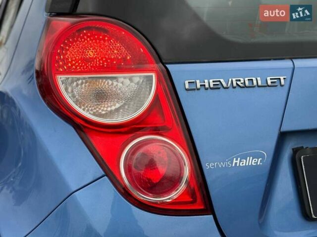Синій Шевроле Спарк, об'ємом двигуна 1 л та пробігом 152 тис. км за 5600 $, фото 5 на Automoto.ua