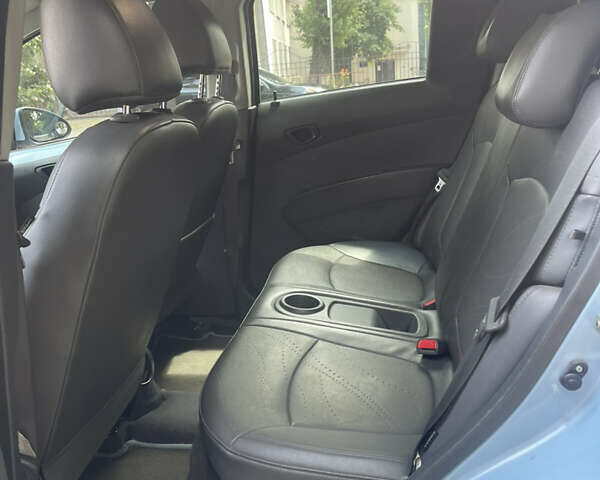 Синий Шевроле Спарк, объемом двигателя 0 л и пробегом 243 тыс. км за 5600 $, фото 28 на Automoto.ua