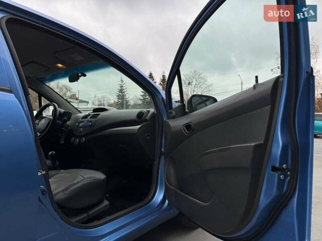 Синій Шевроле Спарк, об'ємом двигуна 1 л та пробігом 152 тис. км за 5600 $, фото 27 на Automoto.ua