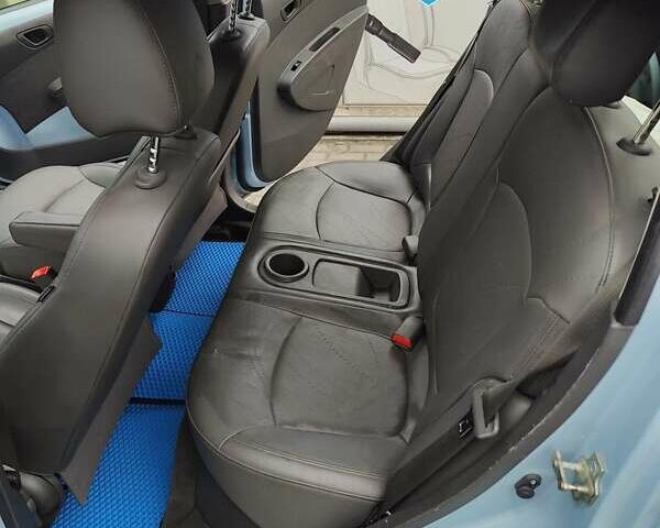 Синій Шевроле Спарк, об'ємом двигуна 0 л та пробігом 120 тис. км за 6100 $, фото 4 на Automoto.ua