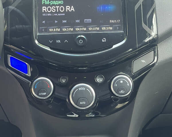 Синий Шевроле Спарк, объемом двигателя 0 л и пробегом 243 тыс. км за 5600 $, фото 25 на Automoto.ua