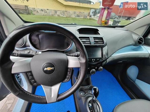 Синій Шевроле Спарк, об'ємом двигуна 0 л та пробігом 120 тис. км за 6100 $, фото 3 на Automoto.ua
