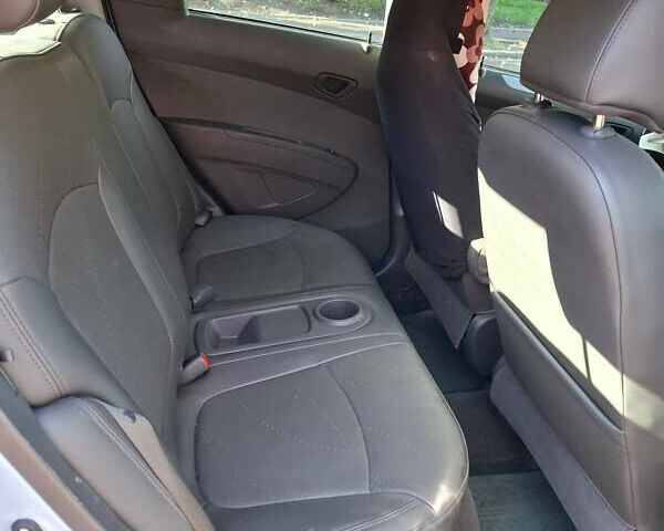 Шевроле Спарк 2013 в Киеве на Automoto.ua Синий Шевроле Спарк, объемом двигателя 0 л и пробегом 91 тыс. км за 7300 $, фото 13 на Automoto.ua