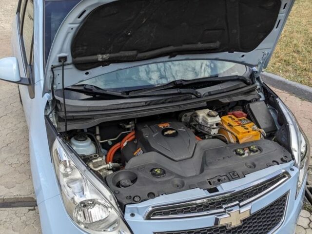 Синий Шевроле Спарк, объемом двигателя 0 л и пробегом 115 тыс. км за 7400 $, фото 3 на Automoto.ua