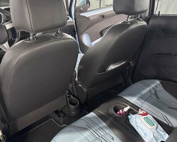 Синий Шевроле Спарк, объемом двигателя 0 л и пробегом 149 тыс. км за 5500 $, фото 3 на Automoto.ua