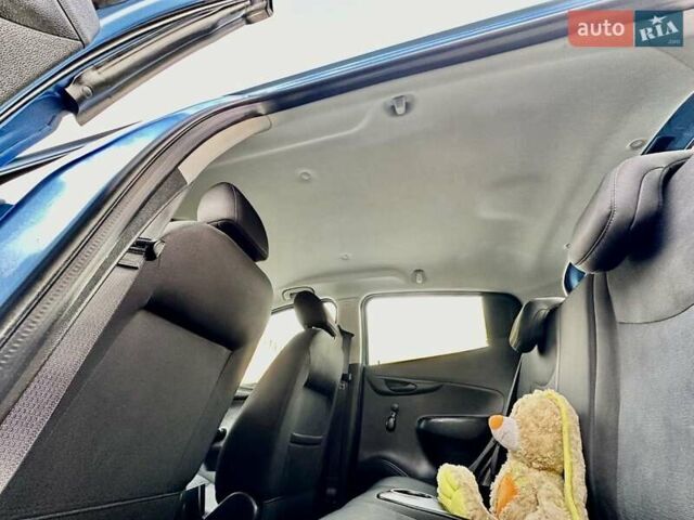 Синий Шевроле Спарк, объемом двигателя 1.4 л и пробегом 136 тыс. км за 8499 $, фото 18 на Automoto.ua