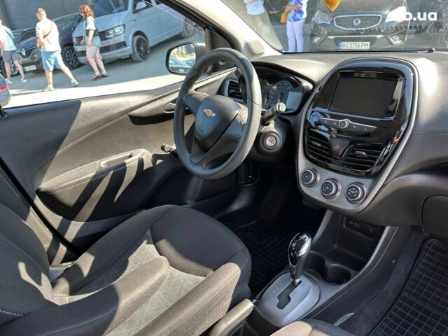 Синий Шевроле Спарк, объемом двигателя 1.4 л и пробегом 62 тыс. км за 9290 $, фото 23 на Automoto.ua