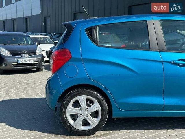 Синій Шевроле Спарк, об'ємом двигуна 1.4 л та пробігом 62 тис. км за 8690 $, фото 8 на Automoto.ua