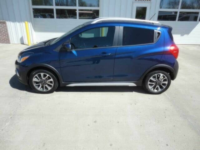 Синий Шевроле Спарк, объемом двигателя 1.4 л и пробегом 15 тыс. км за 12000 $, фото 2 на Automoto.ua