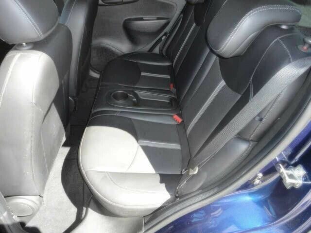 Синий Шевроле Спарк, объемом двигателя 1.4 л и пробегом 15 тыс. км за 12000 $, фото 10 на Automoto.ua