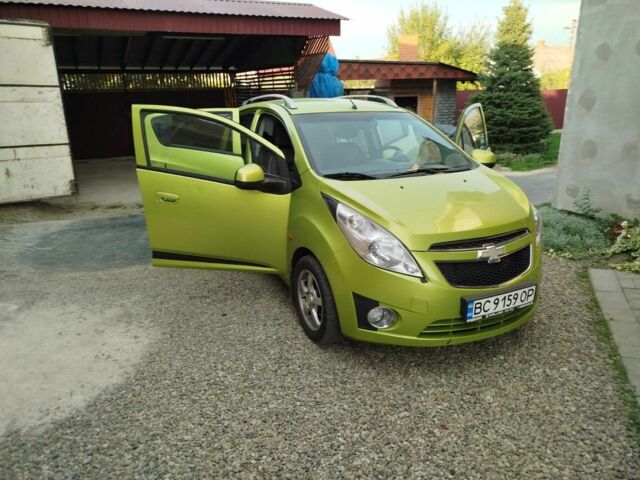 Зеленый Шевроле Спарк, объемом двигателя 1 л и пробегом 170 тыс. км за 4300 $, фото 2 на Automoto.ua