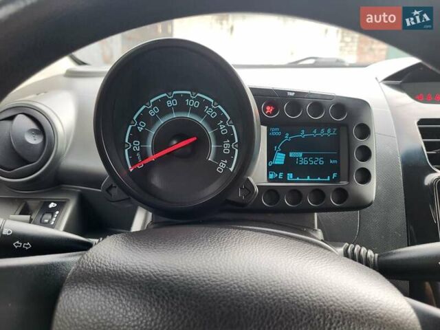 Зеленый Шевроле Спарк, объемом двигателя 1 л и пробегом 136 тыс. км за 3500 $, фото 18 на Automoto.ua