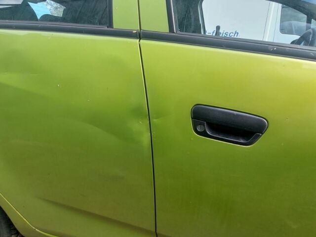 Зеленый Шевроле Спарк, объемом двигателя 1 л и пробегом 135 тыс. км за 3000 $, фото 11 на Automoto.ua