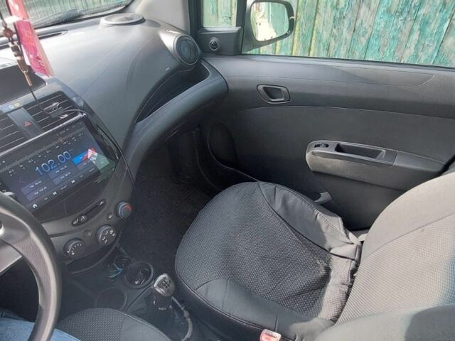 Зеленый Шевроле Спарк, объемом двигателя 1 л и пробегом 135 тыс. км за 3000 $, фото 4 на Automoto.ua