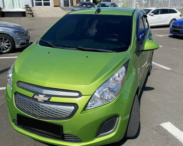 Зелений Шевроле Спарк, об'ємом двигуна 0 л та пробігом 131 тис. км за 6499 $, фото 2 на Automoto.ua