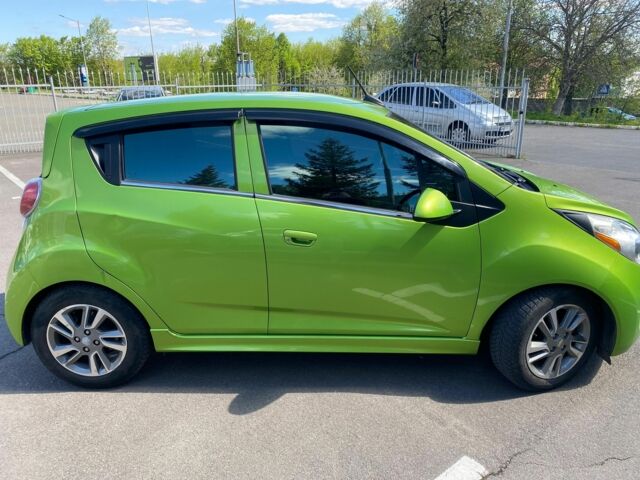 Зеленый Шевроле Спарк, объемом двигателя 0 л и пробегом 131 тыс. км за 6399 $, фото 3 на Automoto.ua